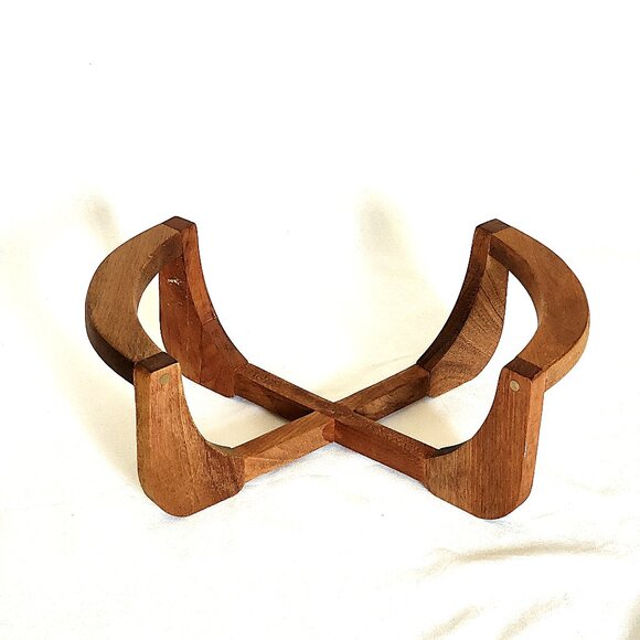 Wood base for Pyrex 2 Quart 024 casserole dish - Picture 1 of 9